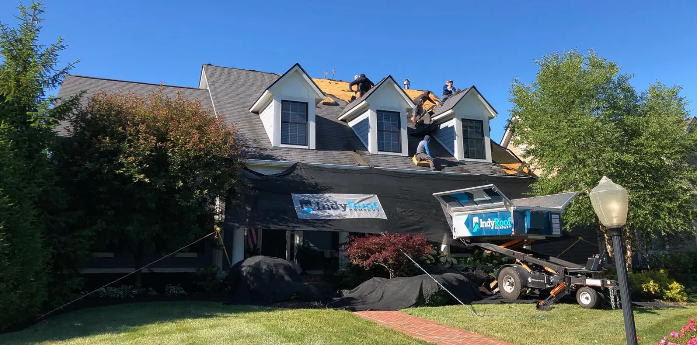 Manufacturer-certified roof installation in Center Grove